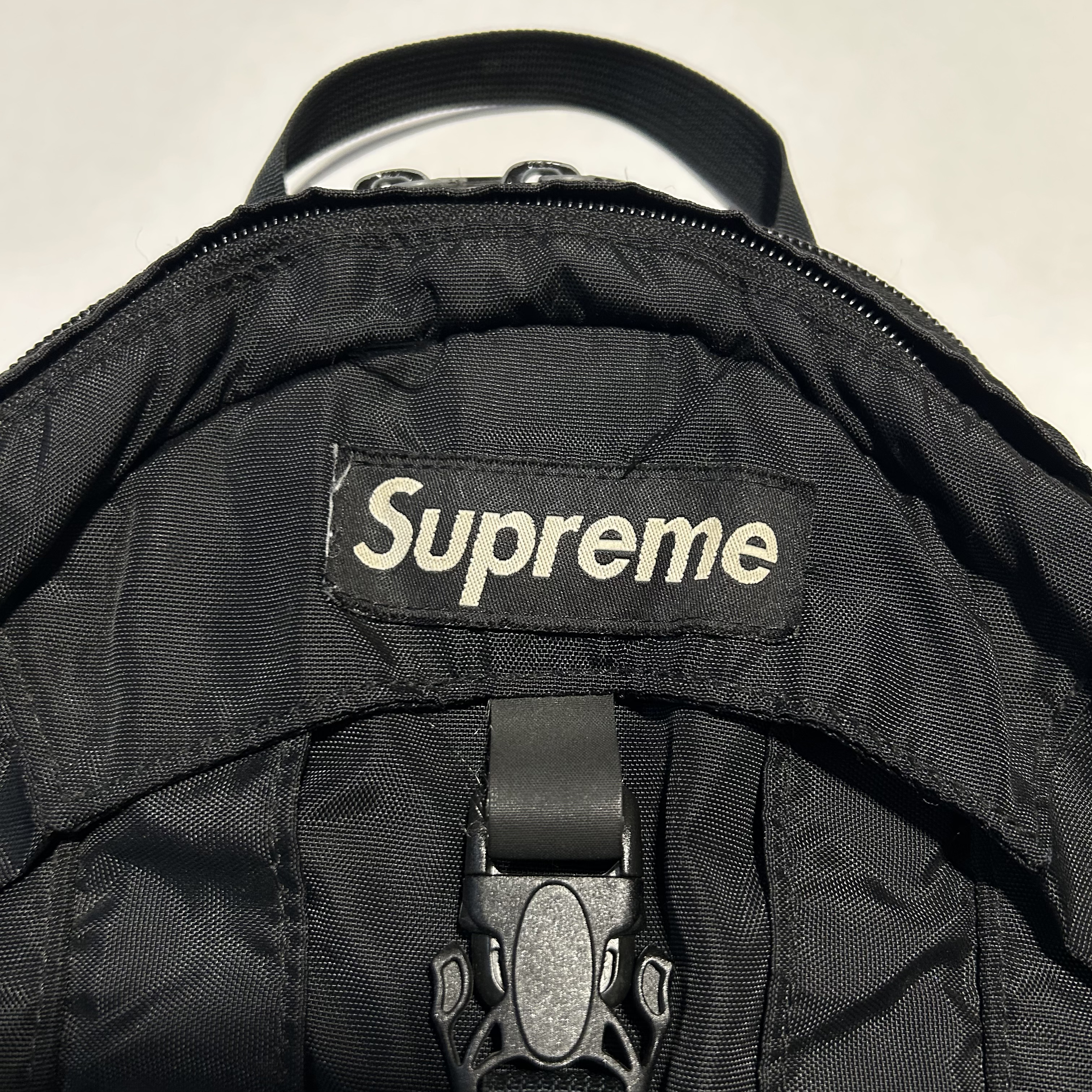 Supreme 40 Thieves Backpack Black FW04