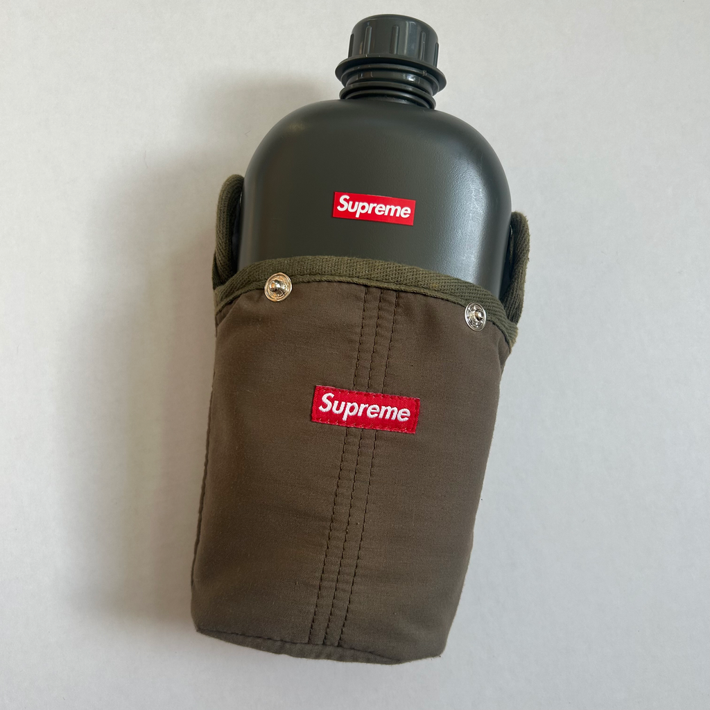 Supreme Basic Water Canteen FW12